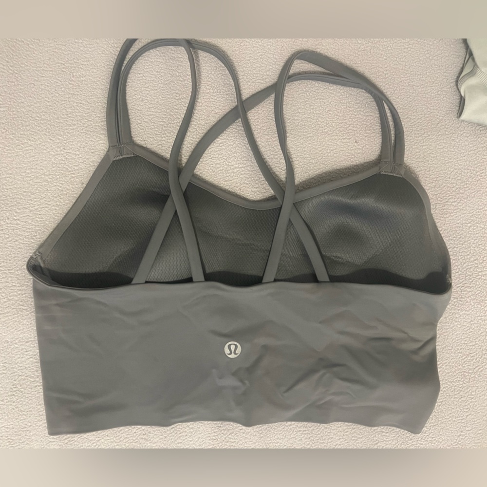 Lululemon “Like a cloud” Longline Bra
